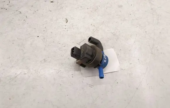 Mercedes-Benz E W211 Sensor A0004703393 0004703393
