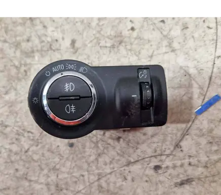 Opel Insignia A Light switch 13268707