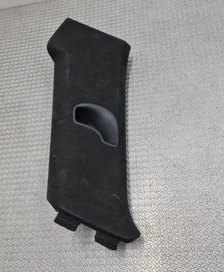 Porsche Cayenne (9PA) (B) pillar trim (top) 7P5867242 106276XXXX