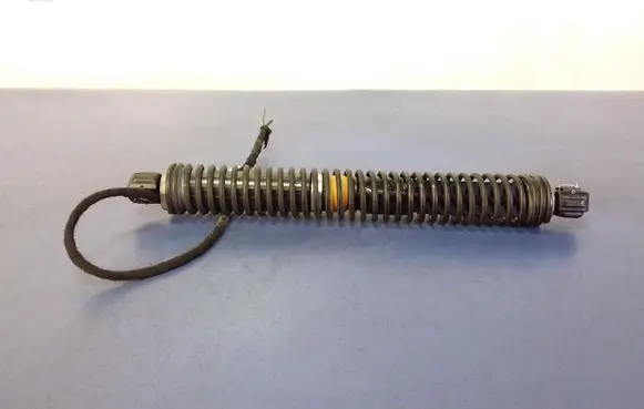 BMW 7 F01 F02 F03 F04 Shock absorber/damper mounting bracket 7185714