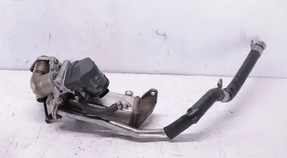 BMW 7 F01 F02 F03 F04 EGR valve cooler 7805446 X90010B 4246R014
