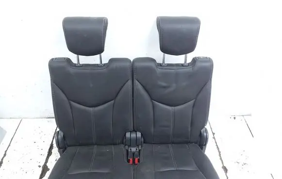 Toyota Prius+ (ZVW40) Third row seats 