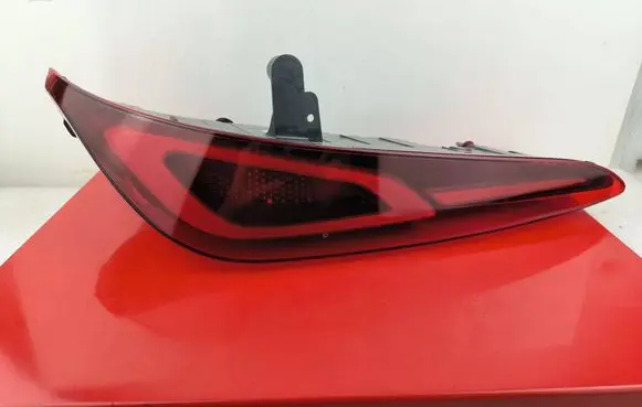 Rear/tail lights