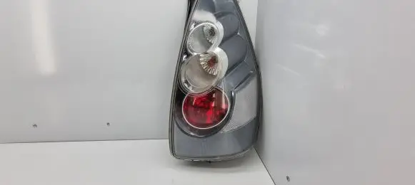 Mazda 5 Rear/tail lights C23551150