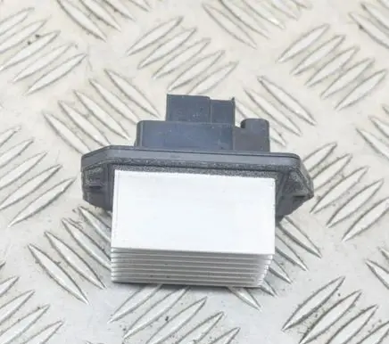 Lexus RX 330 - 350 - 400H Heater blower motor/fan resistor 0778001020