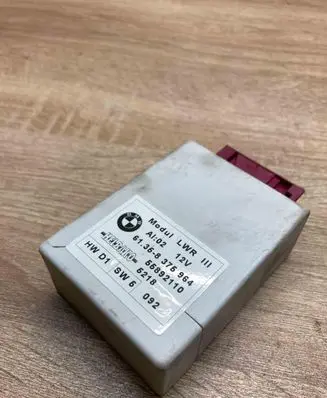 BMW 5 E39 Light module LCM 8375964 LWR3