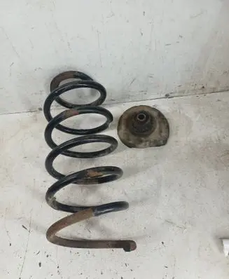 Volvo XC90 Front coil spring 