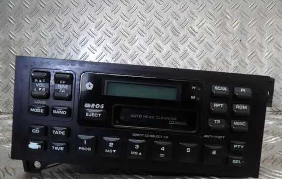 Jeep Grand Cherokee Radio/CD/DVD/GPS head unit P04704345G 54D71204W070