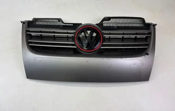 Volkswagen Jetta V Front bumper upper radiator grill 1K5853651 G149