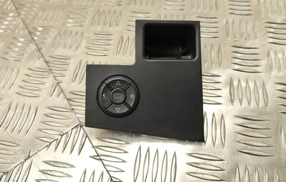 Other switches/knobs/shifts