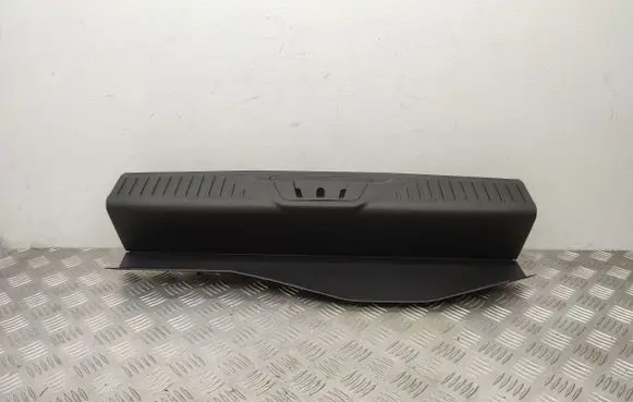 Ford Fiesta Trunk/boot sill cover protection K1BBV40352AAW H1BBA40352AFW