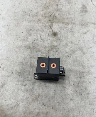 Peugeot 208 II Other relay AEVA1251