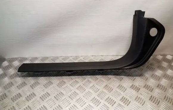 Volvo V40 Front sill trim cover 31267987