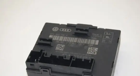 Audi A5 8T 8F Door control unit/module 8T0959795F