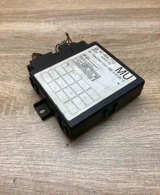 Opel Vectra B Comfort/convenience module 90464713 WITHPLUG