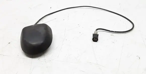 Mercedes-Benz Vaneo W414 Aerial antenna amplifier A0018203675