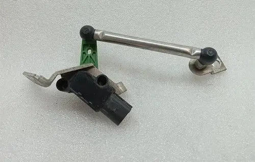 Lamborghini LP 610-4 Front air suspension height level sensor 4T0941274A