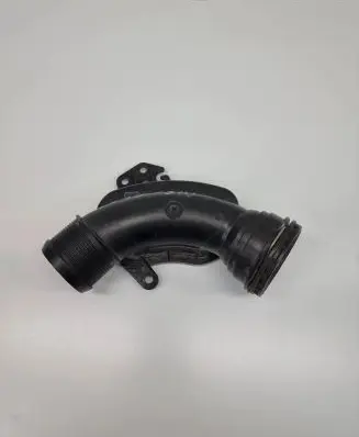 Land Rover Discovery Sport Intercooler hose/pipe GJ326C780AA