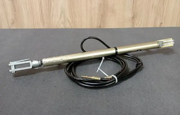 Mercedes-Benz SLK R170 Convertible roof line/pipe/hose 1708000272 A1708000272