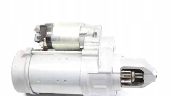 BMW 5 G30 G31 Starter motor 8657337