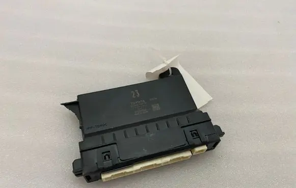 Lexus RX 450H Air conditioner control unit module 8865048F70 2775003871
