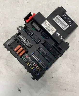 Fuse box set