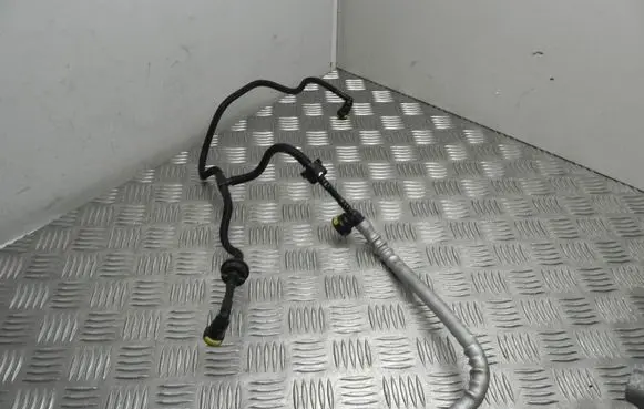 Nissan Qashqai Air intake hose/pipe VD17134