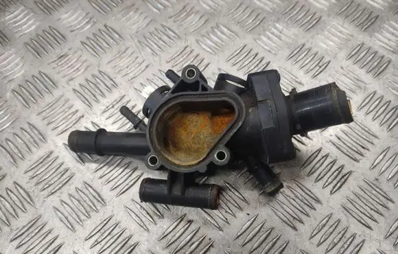 Renault Laguna I Thermostat housing 7700872078