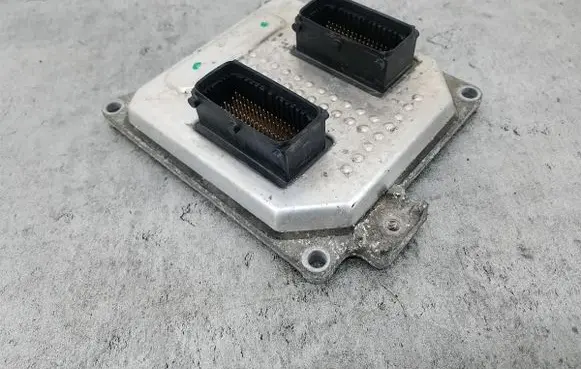 Opel Astra H Engine control unit/module ECU 55567114