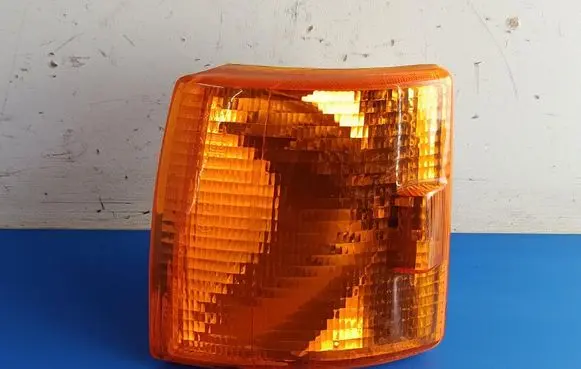 Volkswagen Transporter - Caravelle T4 Front indicator light 