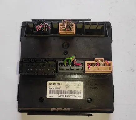 Volkswagen Transporter - Caravelle T5 Comfort/convenience module 7H0937049J 12245909 33506L045T02