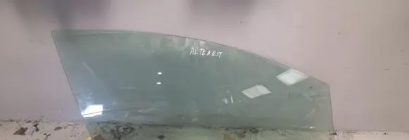 Seat Altea Front door window glass four-door