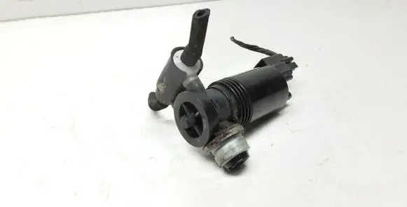 Volvo XC60 Windscreen/windshield washer pump 1007149