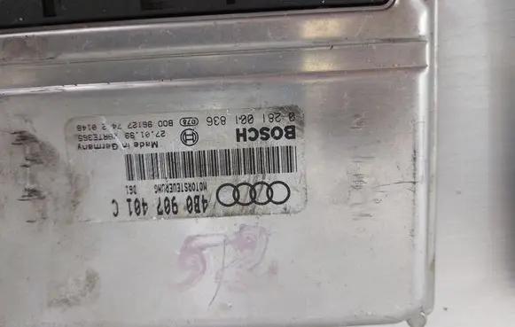 Audi A6 S6 C5 4B Engine control unit/module 4B0907401C 0281001836