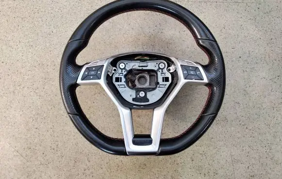Mercedes-Benz CLA C117 X117 W117 Steering wheel A172460180312A A1724601803