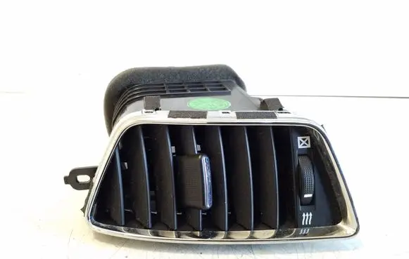 Chevrolet Captiva Dash center air vent grill 96962074