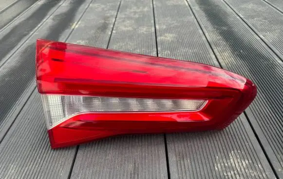 Ford Focus Tailgate rear/tail lights JX7B13A603HA JX7B-13A603-HA
