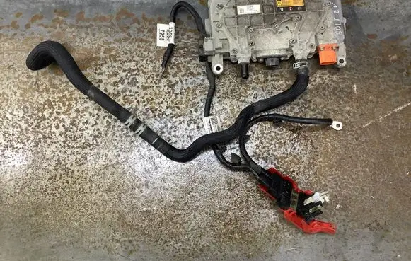 Chevrolet Bolt Voltage converter/converter module 557799804 8490100000000Y HG17169716130388