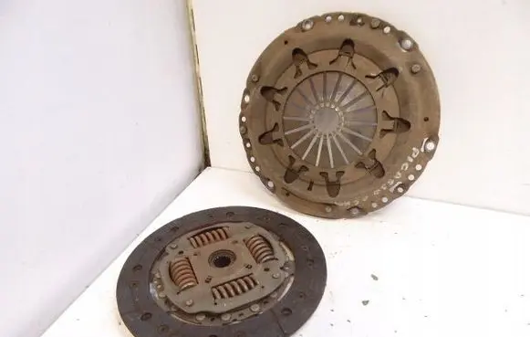 Citroen Xsara Picasso Clutch set kit 2004Y22055AT