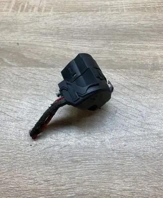 Opel Meriva A Ignition lock contact 90389377