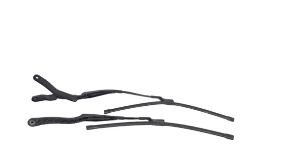 Mercedes-Benz CLS C218 X218 Windshield/front glass wiper blade A2188200944 A2188201044