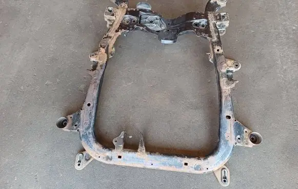 Opel Zafira B Front subframe