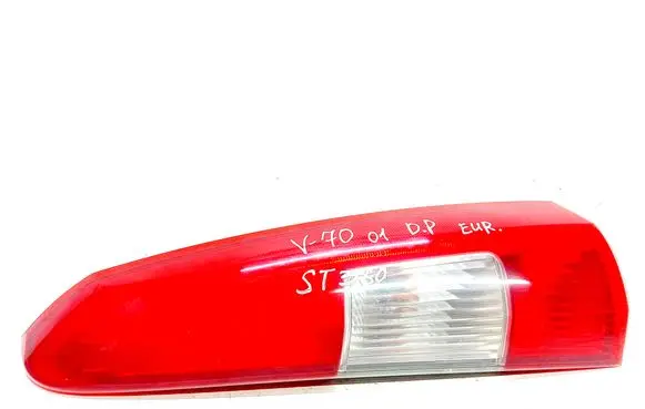 Volvo V70 Rear/tail lights 9154494