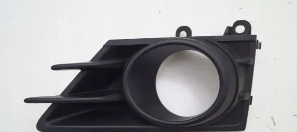 Subaru BRZ Front fog light trim/grill 57731CA160