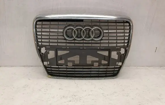 Audi A6 S6 C6 4F Front bumper upper radiator grill 4F0853651