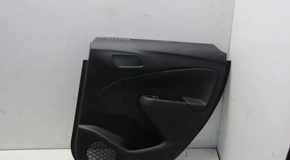 Opel Crossland X Rear door card panel trim