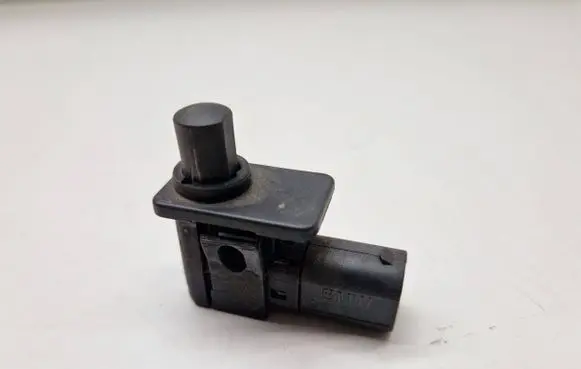 BMW 5 E60 E61 Bonnet alarm switch sensor 9119052