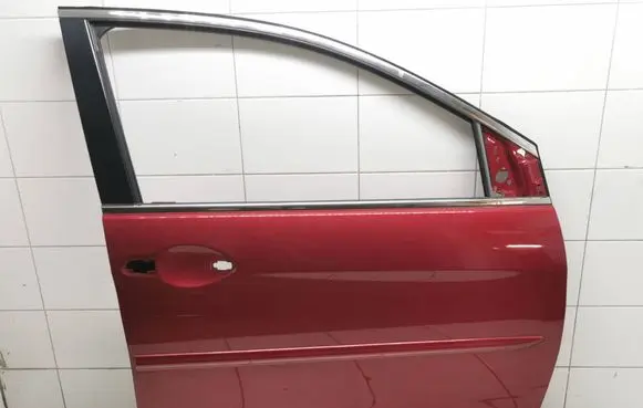 Honda CR-V Front door