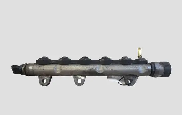 Renault Espace IV Fuel main line pipe 0445214153 8200853678 H8200426550