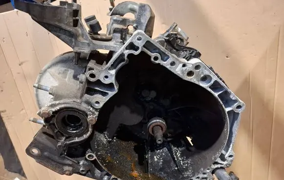 Citroen C4 II Picasso Manual 6 speed gearbox B78T9BEDV 9675041580 00046637